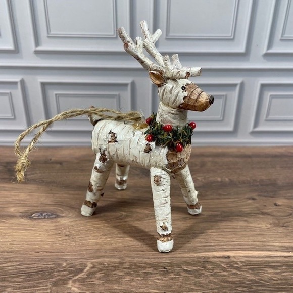 Birch Bark Reindeer Ornament Rustic Christmas Holiday Decoration - Picture 1 of 7